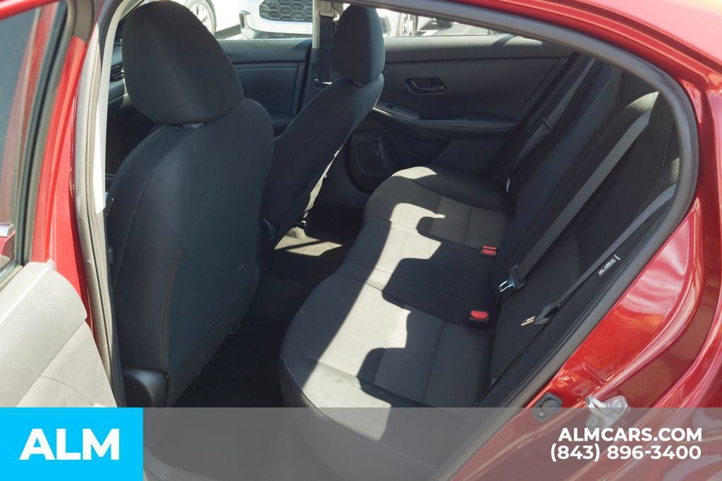 Used 2024 Nissan Sentra SV FWD image 16
