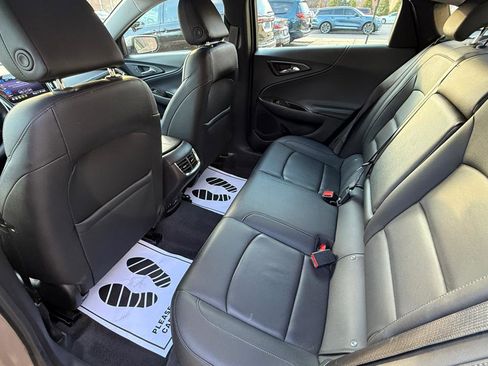 Used 2024 Chevrolet Malibu LT image 19