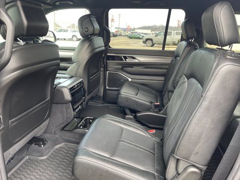 New 2026 Jeep Grand Wagoneer Limited image 13