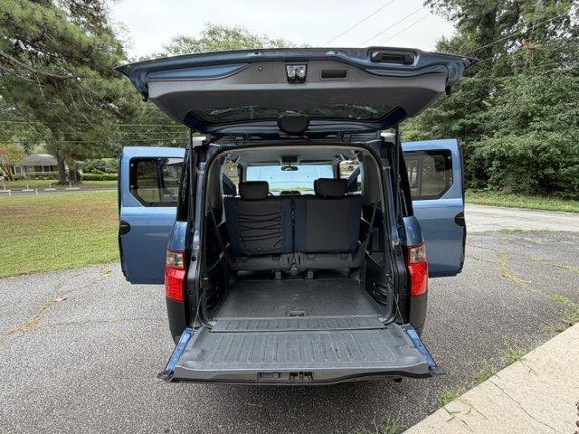 Used 2006 Honda Element EX image 25