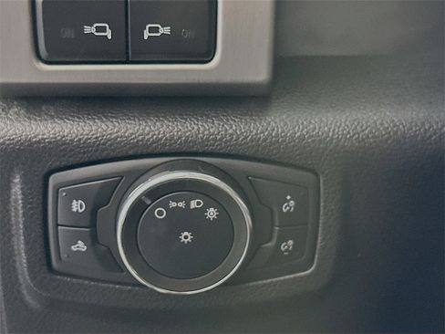 Used 2021 Ford F350 Platinum image 10