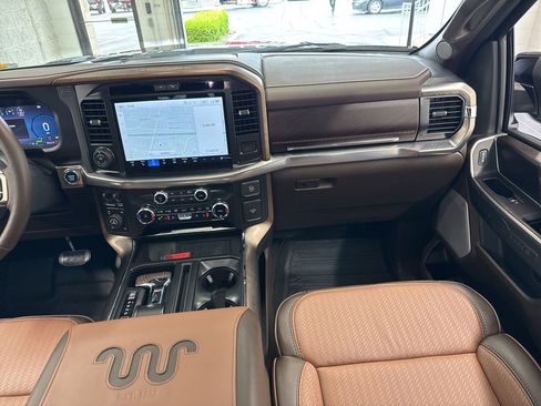 Used 2025 Ford F150 King Ranch w/ FX4 Off-Road Package AWD/4WD image 49