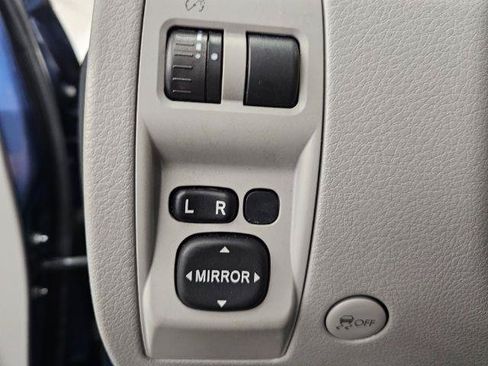 Used 2013 Subaru Forester 2.5X Premium w/ Popular Pkg 1 AWD/4WD image 14
