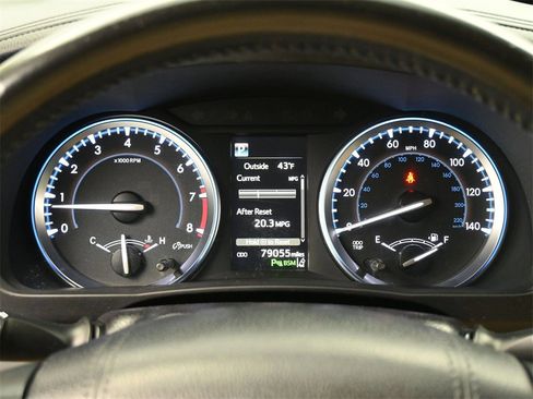 Used 2018 Toyota Highlander Limited image 9