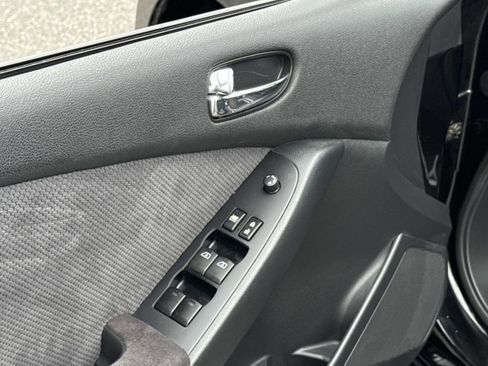 Used 2008 Nissan Altima 2.5 S w/ Convenience Pkg image 18