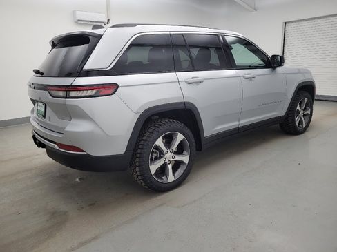 Used 2022 Jeep Grand Cherokee Limited 4xe image 10