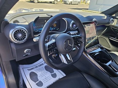Used 2025 Mercedes-Benz SL 43 AMG image 39