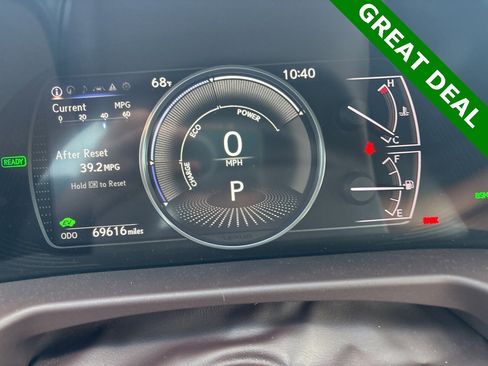 Used 2021 Lexus ES 300h w/ Premium Package image 25