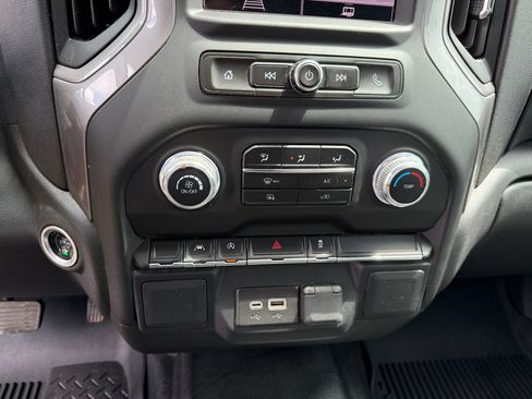 Used 2022 GMC Sierra 1500 Pro w/ Fleet Convenience Package AWD/4WD image 21