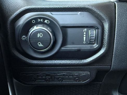 New 2026 Jeep Gladiator Sport image 15