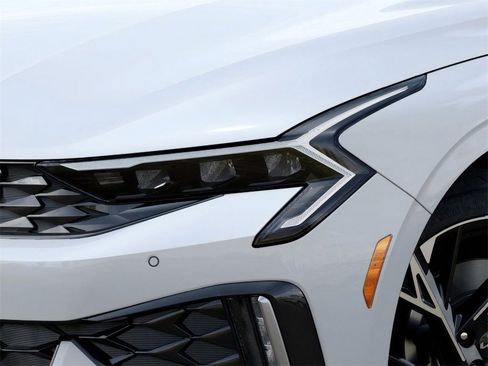 New 2026 Kia K5 GT-Line image 10