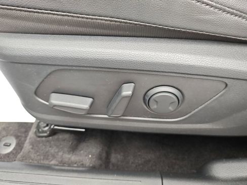 Used 2025 Kia Sportage SX Prestige image 16