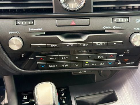 Used 2022 Lexus RX 350 F Sport image 34