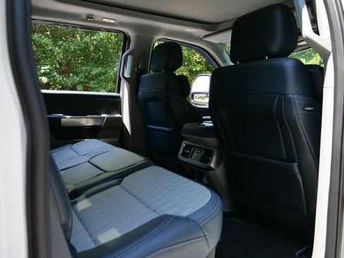 Used 2024 Ford F250 Limited w/ FX4 Off-Road Package AWD/4WD image 46