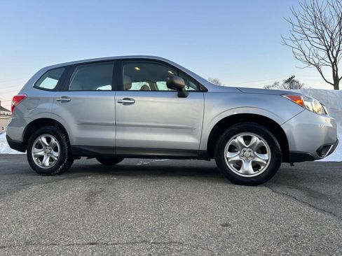 Used 2015 Subaru Forester 2.5i image 1
