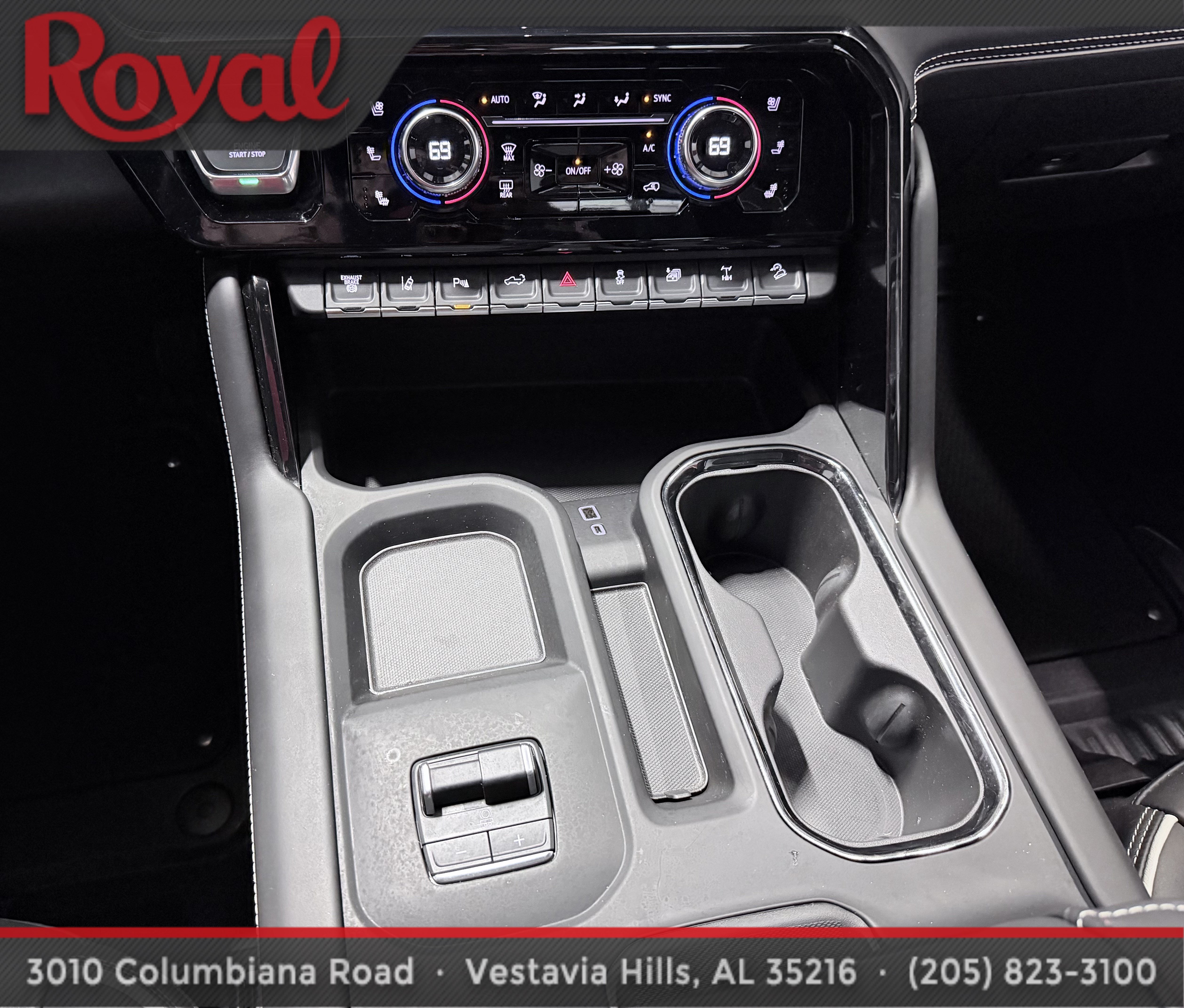 Used 2025 GMC Sierra 2500 AT4X AWD/4WD image 24