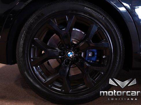 Used 2022 BMW X7 xDrive40i w/ Executive Package AWD/4WD image 21