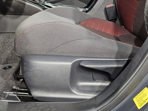 Used 2025 Toyota Corolla SE FWD image 22