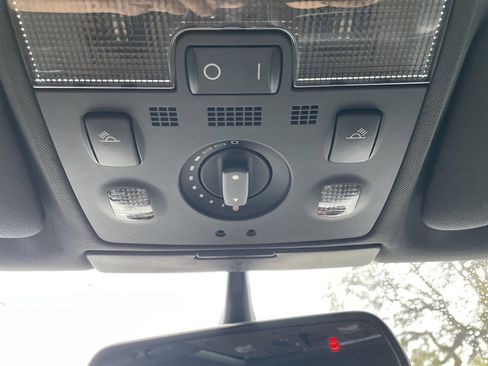 Used 2007 Audi RS 4 Sedan image 32