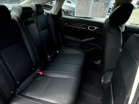 Used 2023 Honda Civic Touring image 29