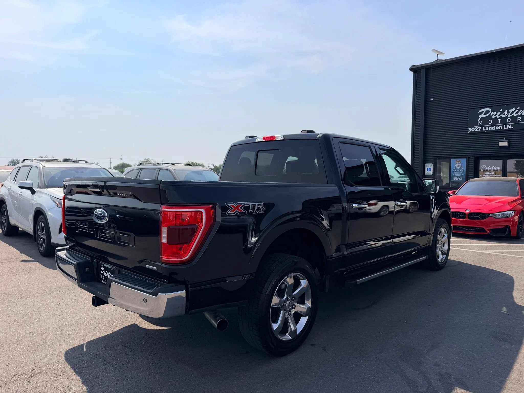 Used 2021 Ford F150 XLT w/ Equipment Group 302A High AWD/4WD image 4