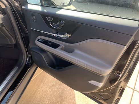 Certified 2025 Lincoln Corsair Reserve w/ Equipment Group 202A image 13