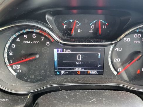 Used 2017 Chevrolet Cruze Premier FWD image 9
