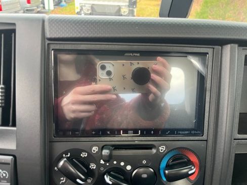 New 2024 Chevrolet Low Cab Forward image 16