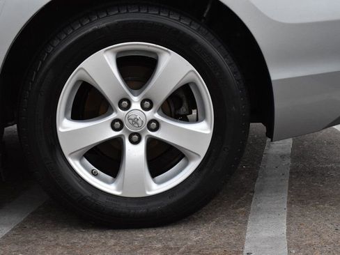 Used 2015 Toyota Sienna LE image 11