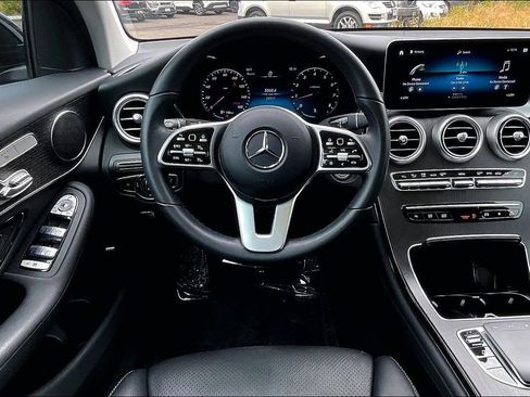 Used 2022 Mercedes-Benz GLC 300 4MATIC image 7