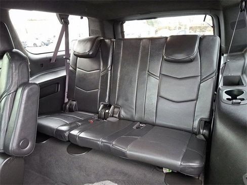 Used 2017 Cadillac Escalade ESV Platinum image 14