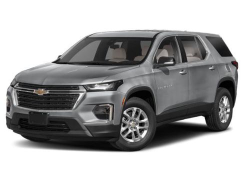 Used 2023 Chevrolet Traverse RS FWD image 1