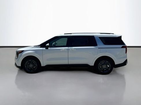 New 2026 Kia Carnival EX FWD image 4
