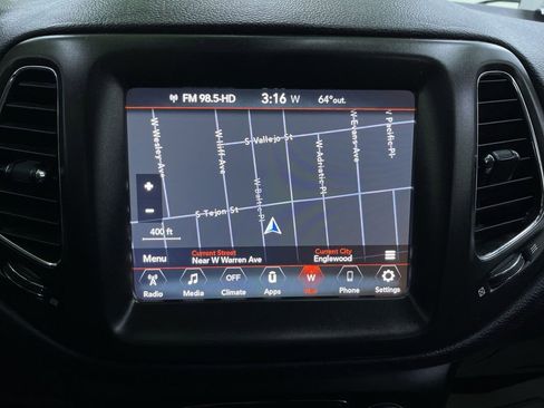 Used 2017 Jeep Compass Trailhawk image 24