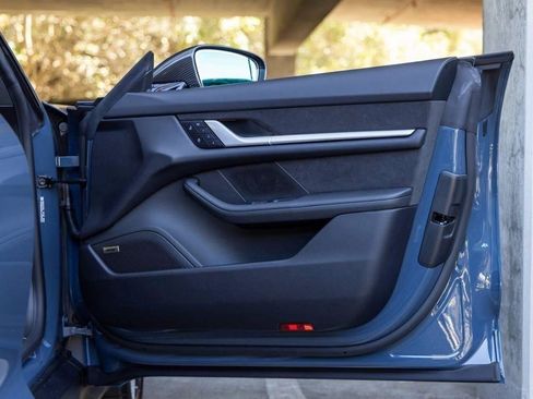 New 2025 Porsche Taycan Turbo GT image 78