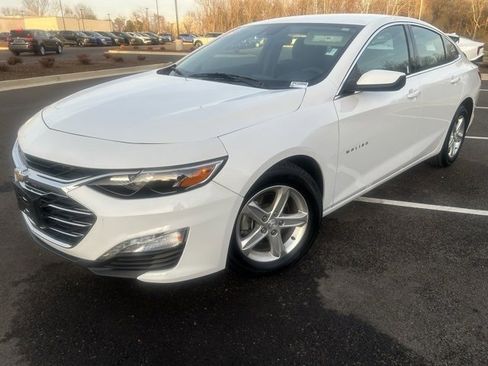 Used 2023 Chevrolet Malibu LT image 12