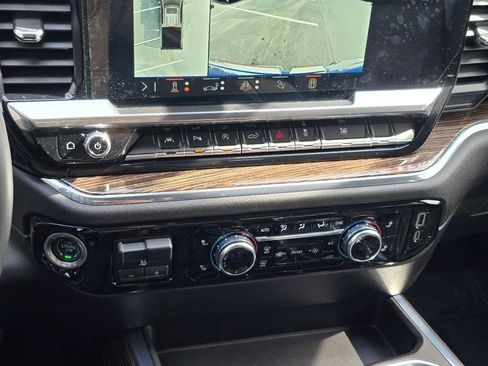 Certified 2024 GMC Sierra 1500 Elevation w/ Elevation Premium Package AWD/4WD image 26