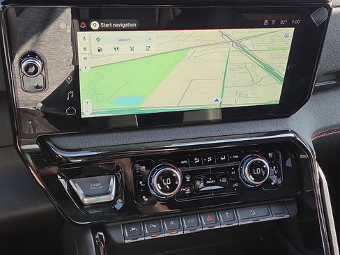 New 2026 GMC Sierra 1500 AT4 w/ AT4 Premium Package AWD/4WD image 12