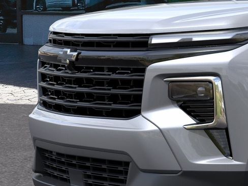 New 2026 Chevrolet Traverse LT w/ Midnight/Sport Edition AWD/4WD image 37