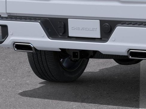 New 2026 Chevrolet Silverado 1500 High Country AWD/4WD image 14