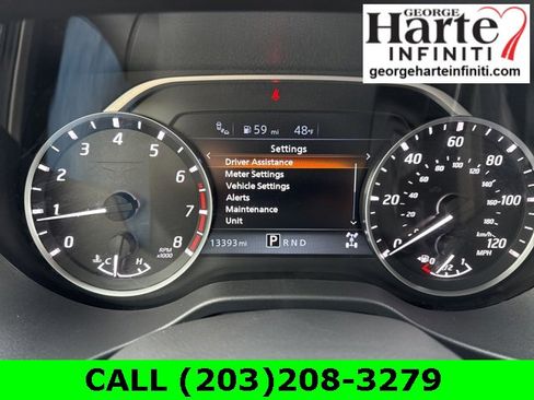 Used 2024 Nissan Titan SV w/ SV Bronze Edition Package image 28