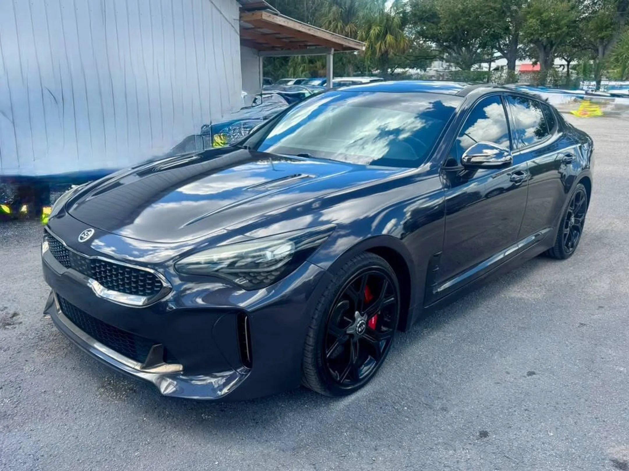 Used 2020 Kia Stinger GT2 AWD/4WD image 13