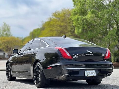 Used 2017 Jaguar XJ L Portfolio AWD/4WD image 7