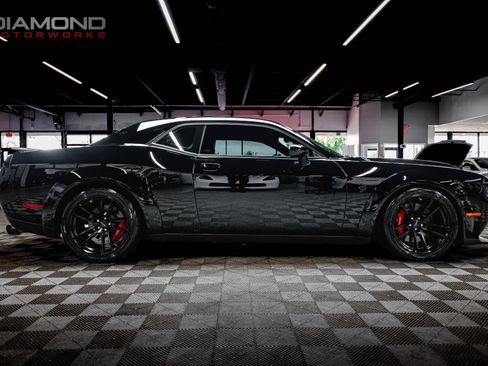 Used 2020 Dodge Challenger SRT Hellcat Redeye RWD image 27