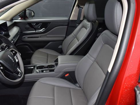 New 2025 Lincoln Corsair Grand Touring w/ Equipment Group 301A image 10