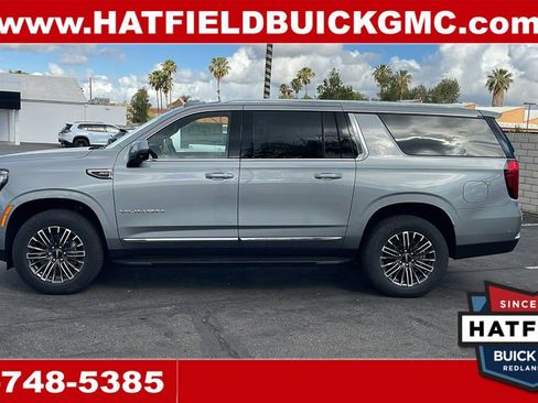 New 2026 GMC Yukon XL Elevation w/ Elevation Premium Package AWD/4WD image 2