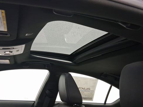 Used 2025 Lexus IS 350 F Sport w/ Navigation Package image 15