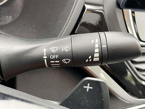 Used 2025 Nissan Altima 2.5 SR w/ SR Premium Package image 31