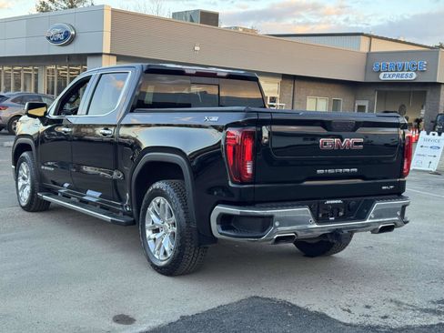 Used 2021 GMC Sierra 1500 SLT w/ SLT Premium Plus Package image 4