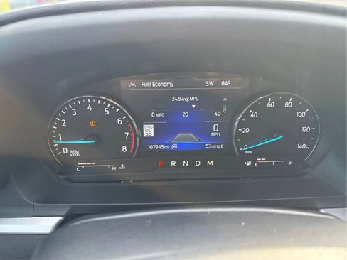 Used 2021 Ford Explorer XLT w/ Equipment Group 202A image 19